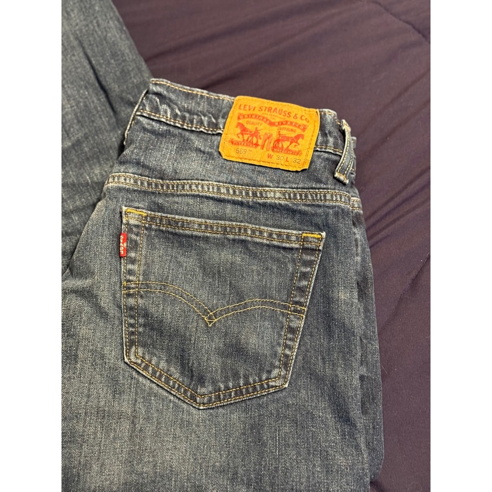 Levis 569 Loose Straight Jeans Mens 30x32 Medium Wash Blue Denim 00569-0242